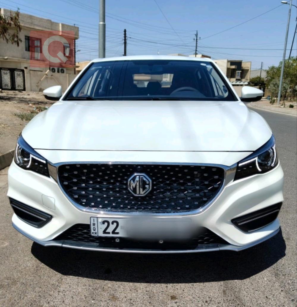 ئێم جی 6